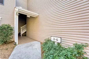 1750 Clairmont Rd, Decatur, GA 30033 - Photo 3