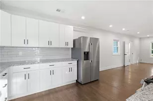 303 Glen Iris Dr, Monroe, GA 30655 - Photo 15