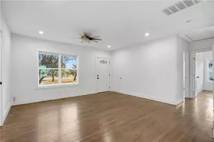 303 Glen Iris Dr, Monroe, GA 30655 - Photo 5