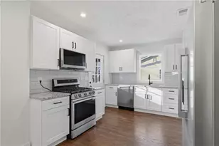 303 Glen Iris Dr, Monroe, GA 30655 - Photo 13