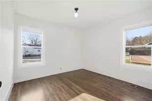 303 Glen Iris Dr, Monroe, GA 30655 - Photo 19