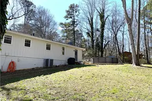 2730 Meadow View Dr, Acworth, GA 30102 - Photo 29