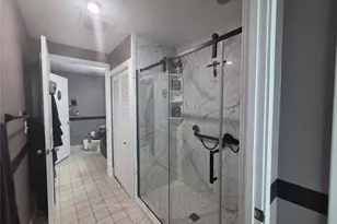 3338 Peachtree Rd NE, Atlanta, GA 30326 - Photo 11