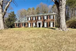 1735 Ridgefield Dr, Roswell, GA 30075 - Photo 3