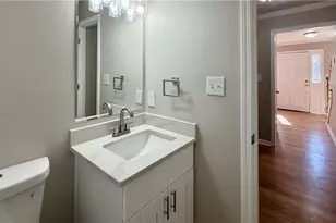 1735 Ridgefield Dr, Roswell, GA 30075 - Photo 17