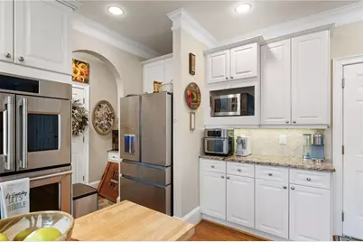 9395 Stoney Ridge Lane, Alpharetta, GA 30022 - Photo 11