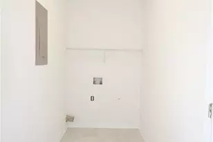 1056 Oak Hollow Ct, Lawrenceville, GA 30043 - Photo 25