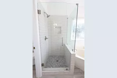 1056 Oak Hollow Court, Lawrenceville, GA 30043 - Photo 13