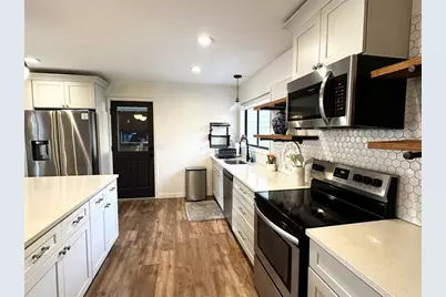 2967 Harold Dean Drive, Marietta, GA 30066 - Photo 7