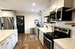 2967 Harold Dean Dr, Marietta, GA 30066 - Photo 7