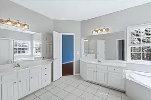 3805 Jones Creek Dr, Buford, GA 30519 - Photo 5