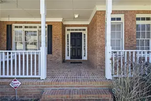 3805 Jones Creek Dr, Buford, GA 30519 - Photo 9