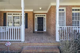 3805 Jones Creek Dr, Buford, GA 30519 - Photo 9