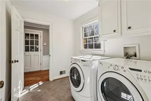 5189 Hidden Branches Cir, Dunwoody, GA 30338 - Photo 13