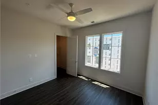 962 Bibbs Circle NW, Atlanta, GA 30318 - Photo 9