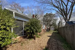 209 Milledge Ave, Monroe, GA 30655 - Photo 3