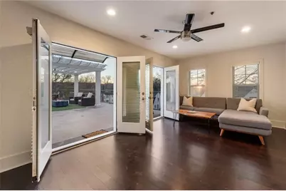 301 Canton Way, Roswell, GA 30075 - Photo 45