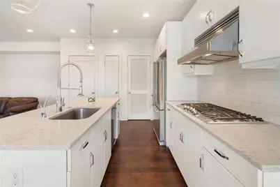 301 Canton Way, Roswell, GA 30075 - Photo 21