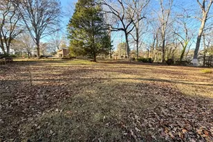 1648 Hammond Woods Cir SW, Marietta, GA 30008 - Photo 9