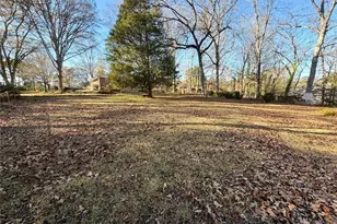 1648 Hammond Woods Cir SW, Marietta, GA 30008 - Photo 9