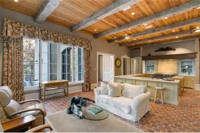 675 W Paces Ferry Road NW #10, Atlanta, GA 30327 - Photo 11