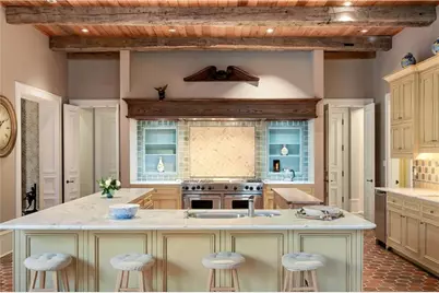 675 W Paces Ferry Road NW #10, Atlanta, GA 30327 - Photo 7