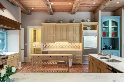 675 W Paces Ferry Road NW #10, Atlanta, GA 30327 - Photo 7