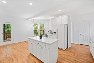 1575 Wynridge Pointe, Alpharetta, GA 30005 - Photo 9