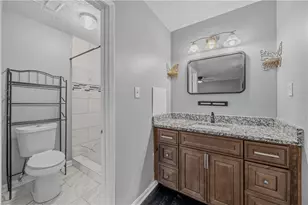 994 Bramwell Ln, Stone Mountain, GA 30083 - Photo 17
