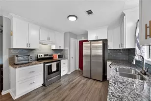 994 Bramwell Ln, Stone Mountain, GA 30083 - Photo 11