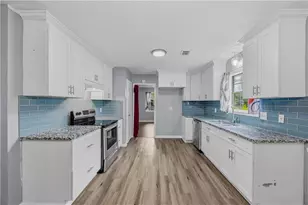 994 Bramwell Ln, Stone Mountain, GA 30083 - Photo 9