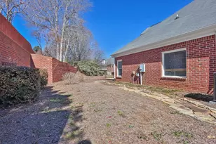 1040 Lewis Ridge Cir, Lawrenceville, GA 30045 - Photo 39