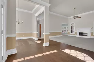 1040 Lewis Ridge Cir, Lawrenceville, GA 30045 - Photo 7