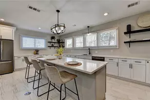 3700 Wickloe Ct, Snellville, GA 30039 - Photo 5