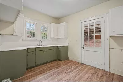 161 Highland Avenue, Dallas, GA 30132 - Photo 7