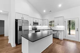 114 Henson Dr, Monroe, GA 30655 - Photo 9