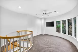 230 N Chambord Dr NW, Atlanta, GA 30327 - Photo 33