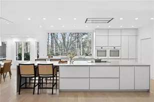 230 N Chambord Dr NW, Atlanta, GA 30327 - Photo 11