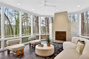 230 N Chambord Dr NW, Atlanta, GA 30327 - Photo 17