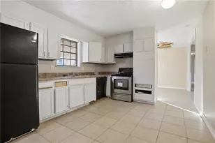 1627 Ridgeview Dr NW, Conyers, GA 30012 - Photo 9