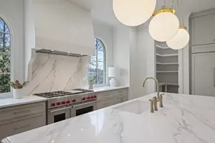 3568 Cloudland Dr NW, Atlanta, GA 30327 - Photo 17