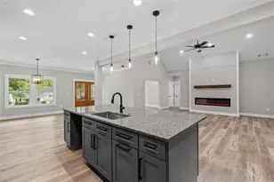 10040 Lakeview Pkwy, Villa Rica, GA 30180 - Photo 15