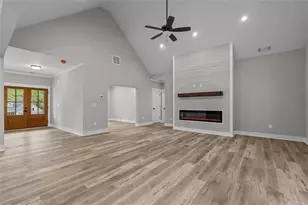 10040 Lakeview Pkwy, Villa Rica, GA 30180 - Photo 11