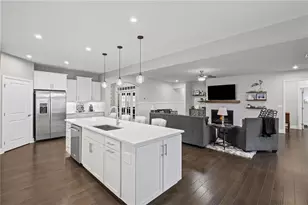 900 Ravenwood Way, Canton, GA 30115 - Photo 21