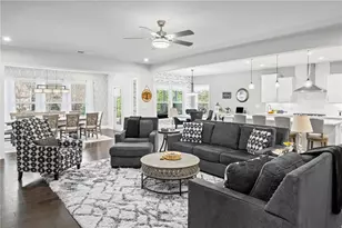 900 Ravenwood Way, Canton, GA 30115 - Photo 17