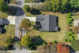 900 Ravenwood Way, Canton, GA 30115 - Photo 43