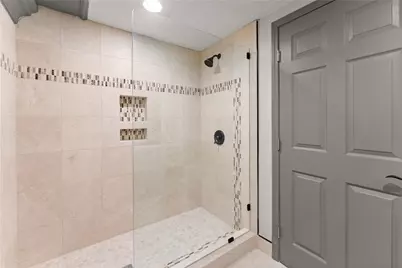 119 Washington Street NE, Gainesville, GA 30501 - Photo 33