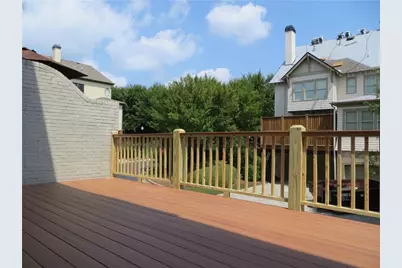 131 W Ridge Way, Roswell, GA 30076 - Photo 5