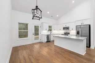 118 Henson Dr, Monroe, GA 30655 - Photo 7