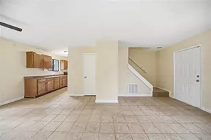 1603 Pecan Log Pl, Austell, GA 30168 - Photo 5